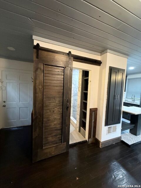 Image 12 of 13 For 512 Mulberry E 2