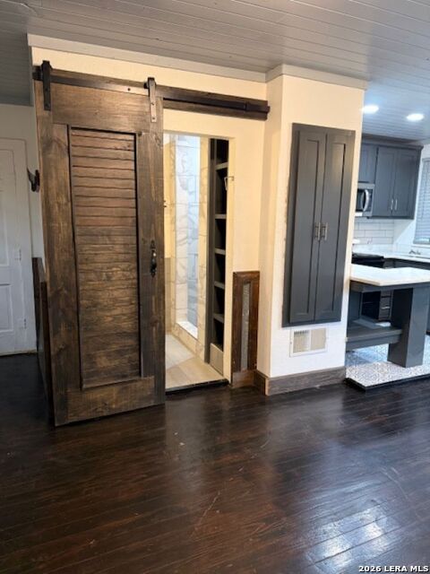 Image 4 of 13 For 512 Mulberry E 2