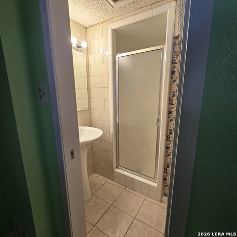 Image 17 of 45 For 6331 Mary Jamison