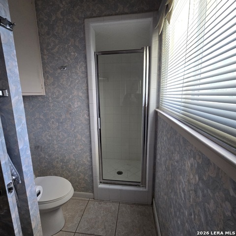 Image 27 of 45 For 6331 Mary Jamison