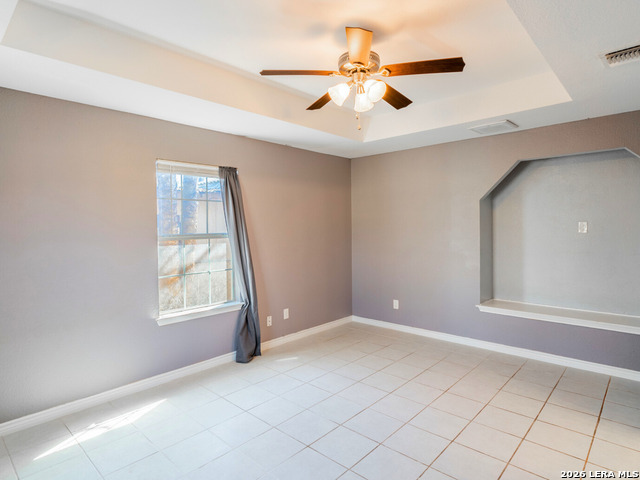 Image 14 of 22 For 1415 Essex  