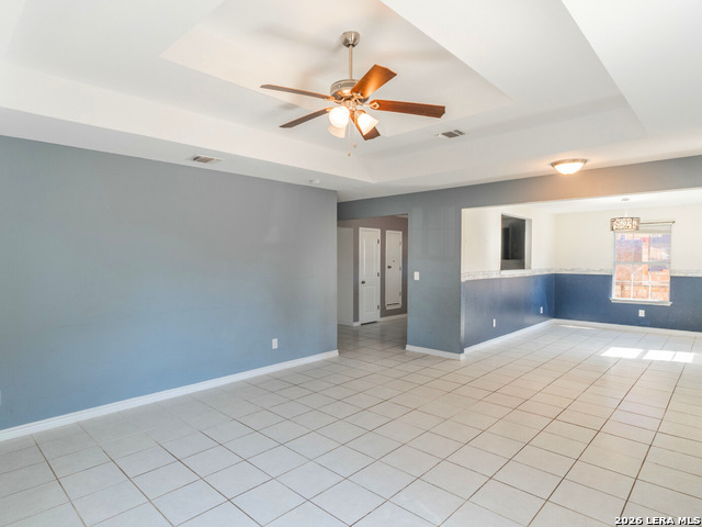 Image 5 of 22 For 1415 Essex  