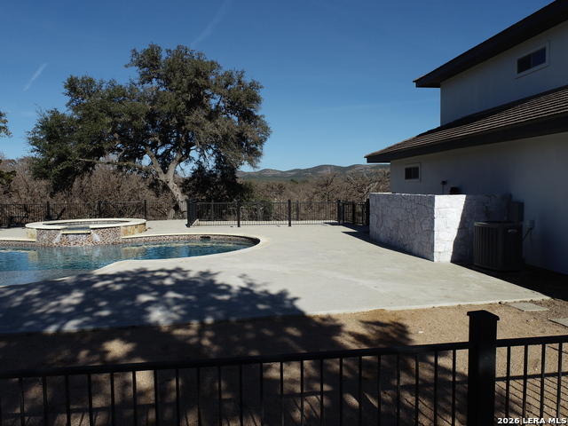 Image 20 of 34 For 118 Skipping Stone