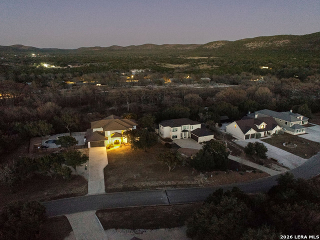 Image 33 of 34 For 118 Skipping Stone
