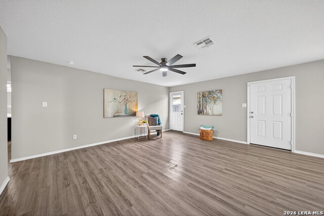 Image 10 of 25 For 9811 Marbach Hill
