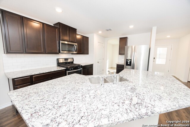 Image 3 of 45 For 4827 Forward Swing