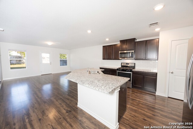 Image 4 of 45 For 4827 Forward Swing