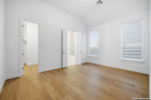 Image 19 of 52 For 432 Westmont