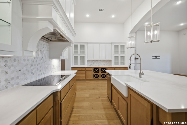 Image 33 of 52 For 432 Westmont