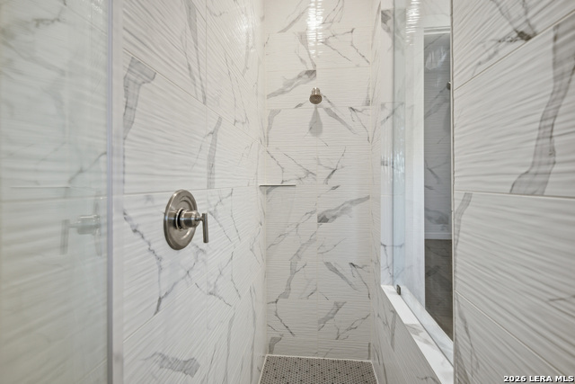 Image 40 of 52 For 432 Westmont