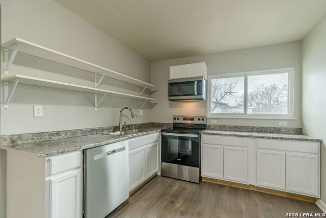 Image 15 of 34 For 462 Trudell  