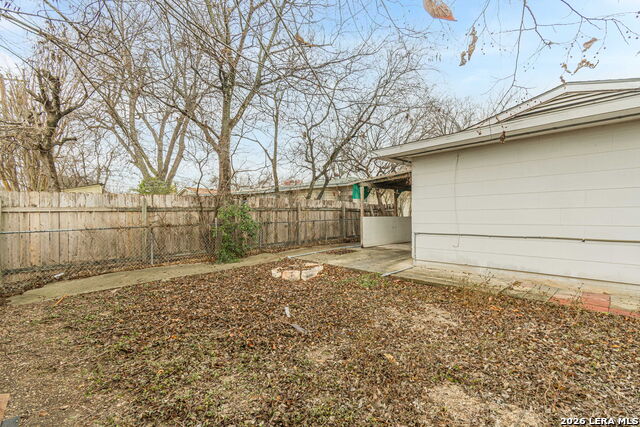 Image 33 of 34 For 462 Trudell  