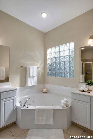 Image 22 of 44 For 24805 Fairway Springs