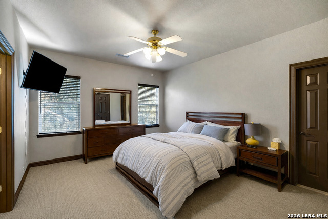 Image 29 of 44 For 24805 Fairway Springs