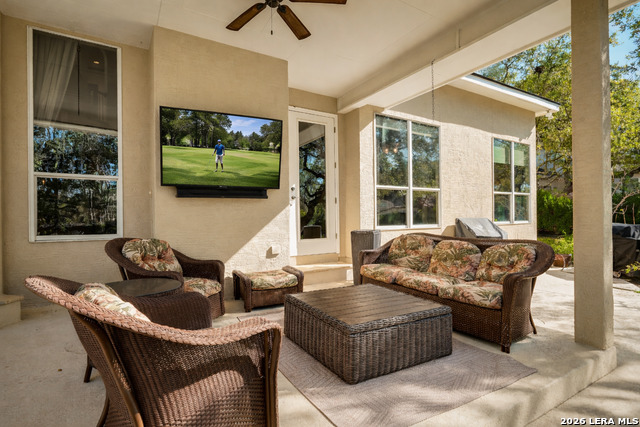 Image 34 of 44 For 24805 Fairway Springs