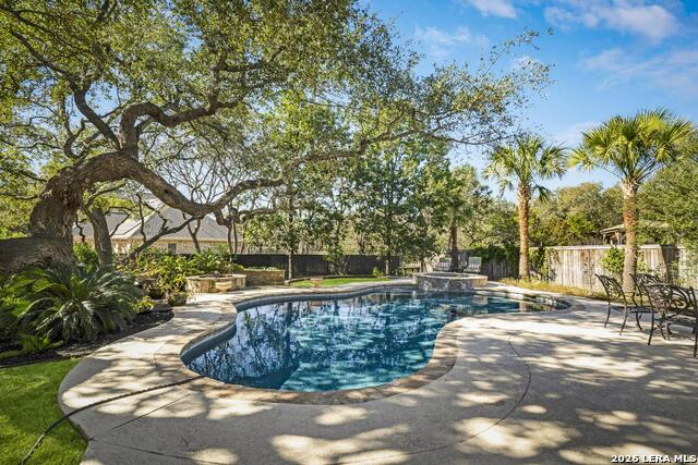 Image 35 of 44 For 24805 Fairway Springs