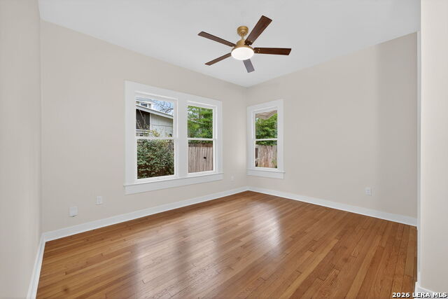 Image 24 of 44 For 214 Ira  