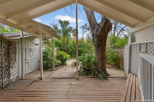 Image 39 of 44 For 214 Ira  