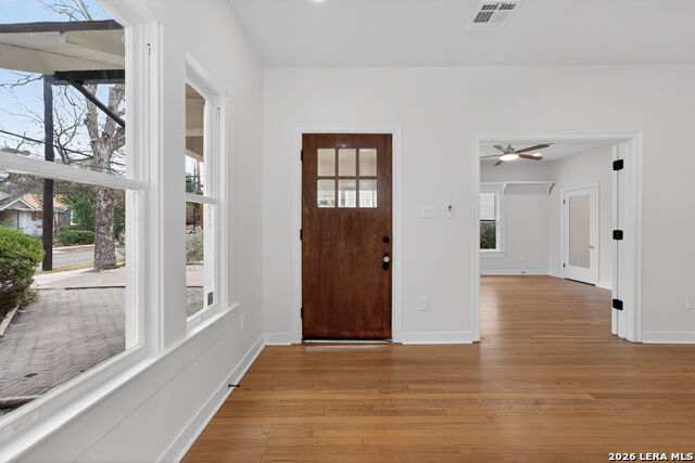 Image 4 of 44 For 214 Ira  