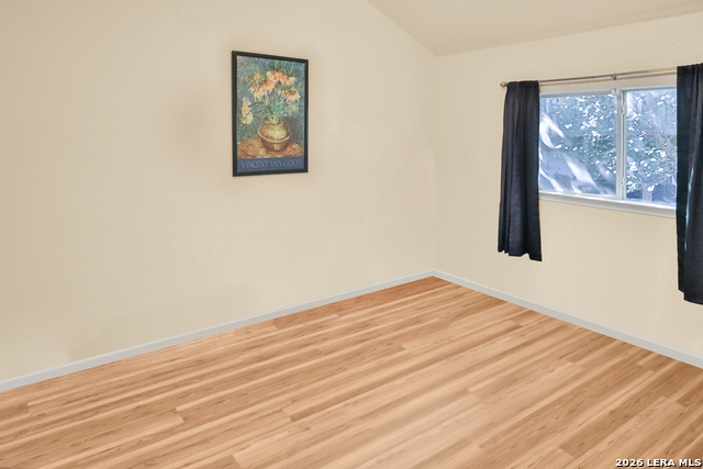 Image 9 of 10 For 3202 Eisenhauer  402