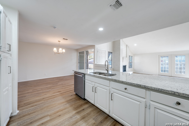 Image 15 of 24 For 6318 Club Oaks