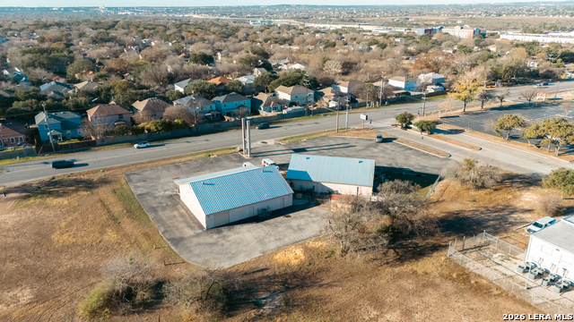 Listing photo id 26 for 9585 Braun Rd