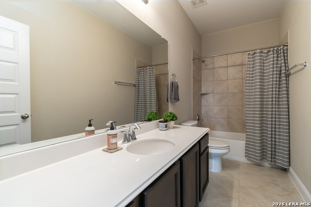 Image 23 of 24 For 1388 Kamryn  