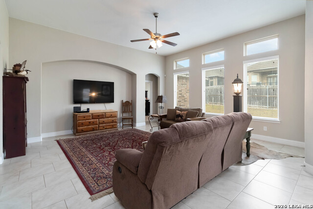 Image 7 of 24 For 1388 Kamryn  