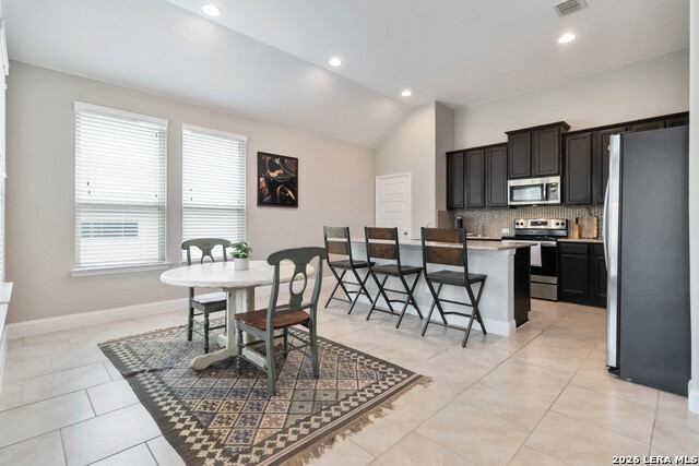 Image 9 of 24 For 1388 Kamryn  