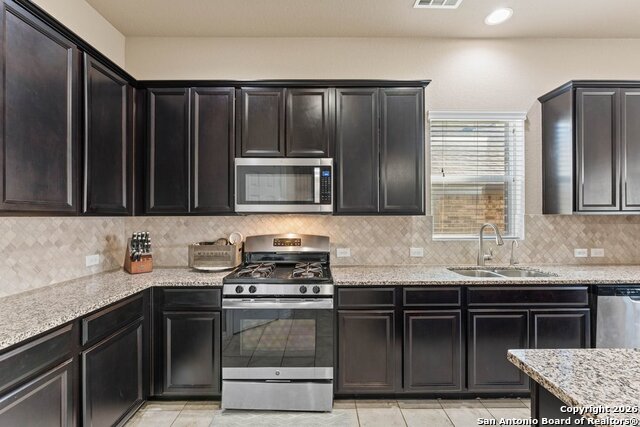 Image 10 of 51 For 25737 Two Springs