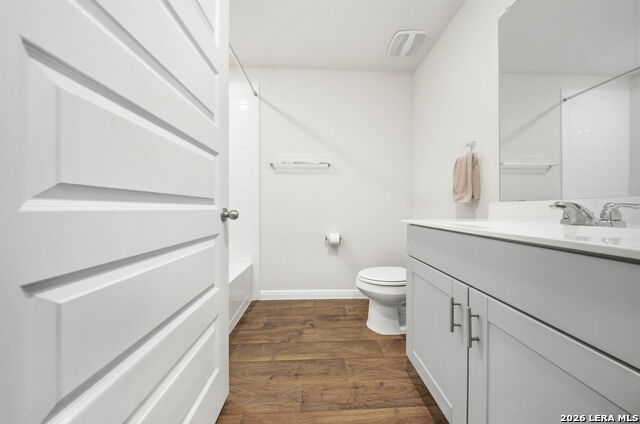 Image 21 of 52 For 323 Elephants Ear