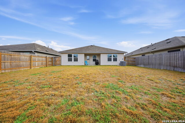 Image 26 of 52 For 323 Elephants Ear