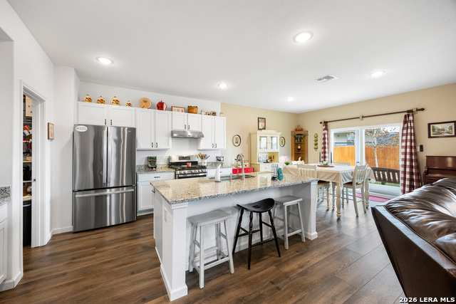 Image 18 of 40 For 5831 Hematite Rim