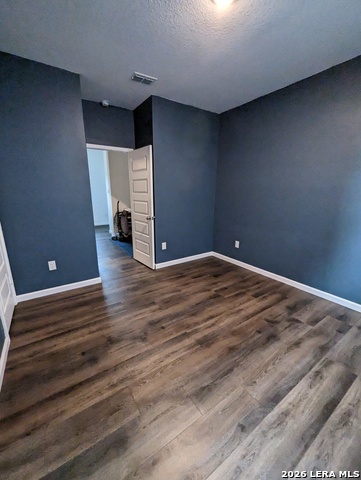 Image 32 of 40 For 5831 Hematite Rim