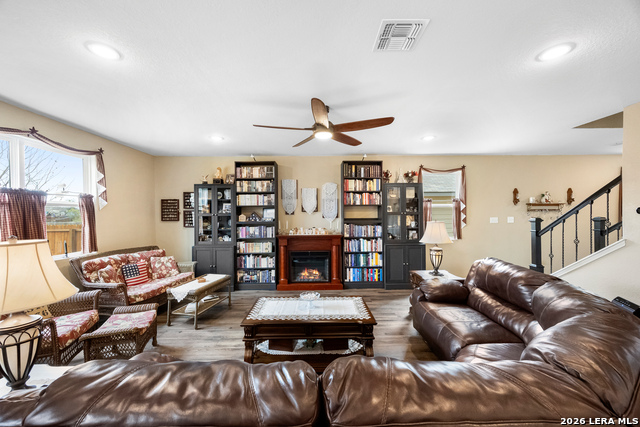 Image 7 of 40 For 5831 Hematite Rim