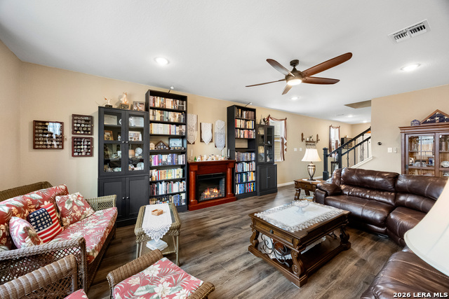 Image 8 of 40 For 5831 Hematite Rim