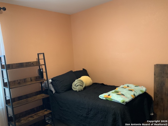 Image 16 of 37 For 5870 Kendall Prairie