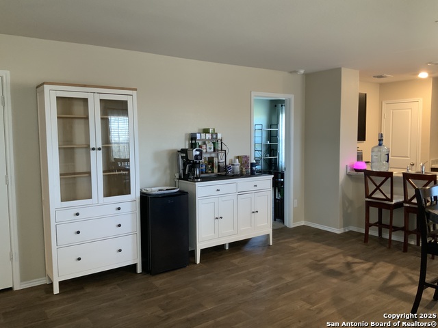 Image 21 of 37 For 5870 Kendall Prairie