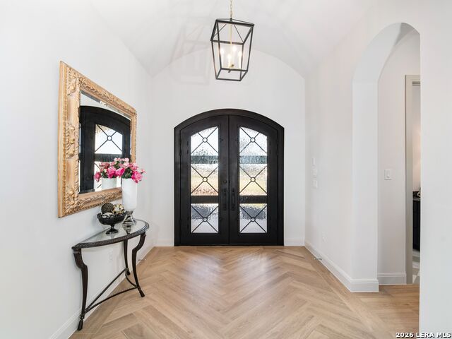 Image 19 of 80 For 565 Rosemary Ridge