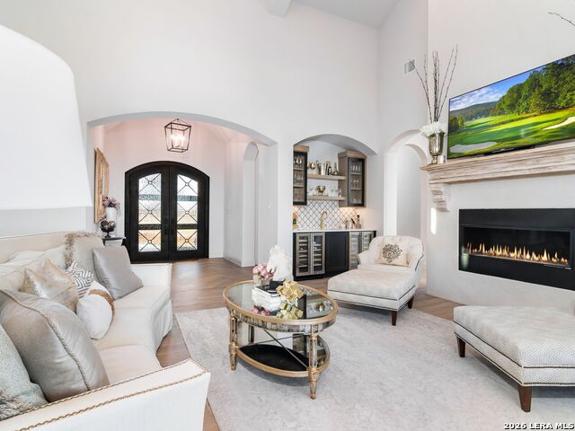 Image 21 of 80 For 565 Rosemary Ridge