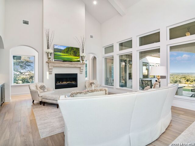 Image 23 of 80 For 565 Rosemary Ridge