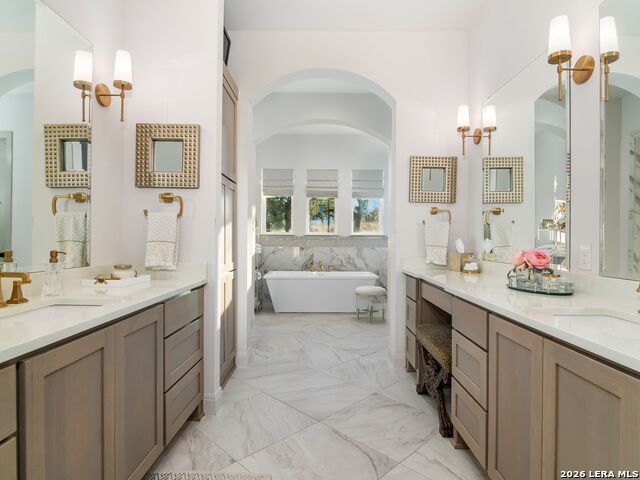 Image 41 of 80 For 565 Rosemary Ridge