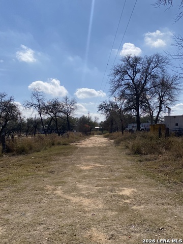 Image 3 of 11 For 122 Woodcrest