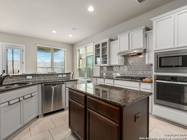 Image 14 of 32 For 1714 Kosmas Drive