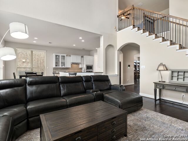 Image 9 of 32 For 1714 Kosmas Drive