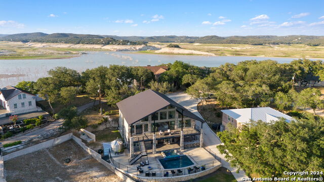 Details for 757 County Road 262, Mico, TX 78056