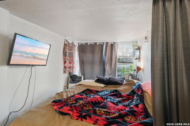 Image 23 of 33 For 434 Buckingham Ave