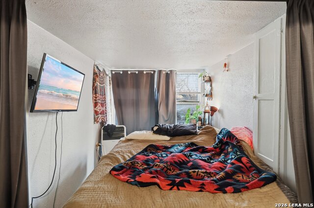 Image 24 of 33 For 434 Buckingham Ave