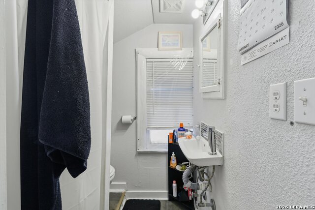 Image 27 of 33 For 434 Buckingham Ave