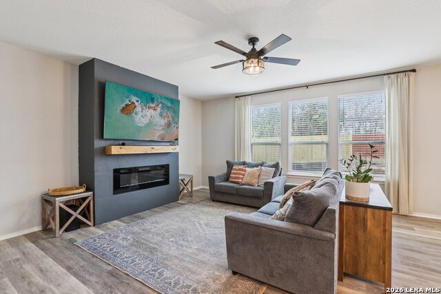 Image 5 of 50 For 6411 Wind Path